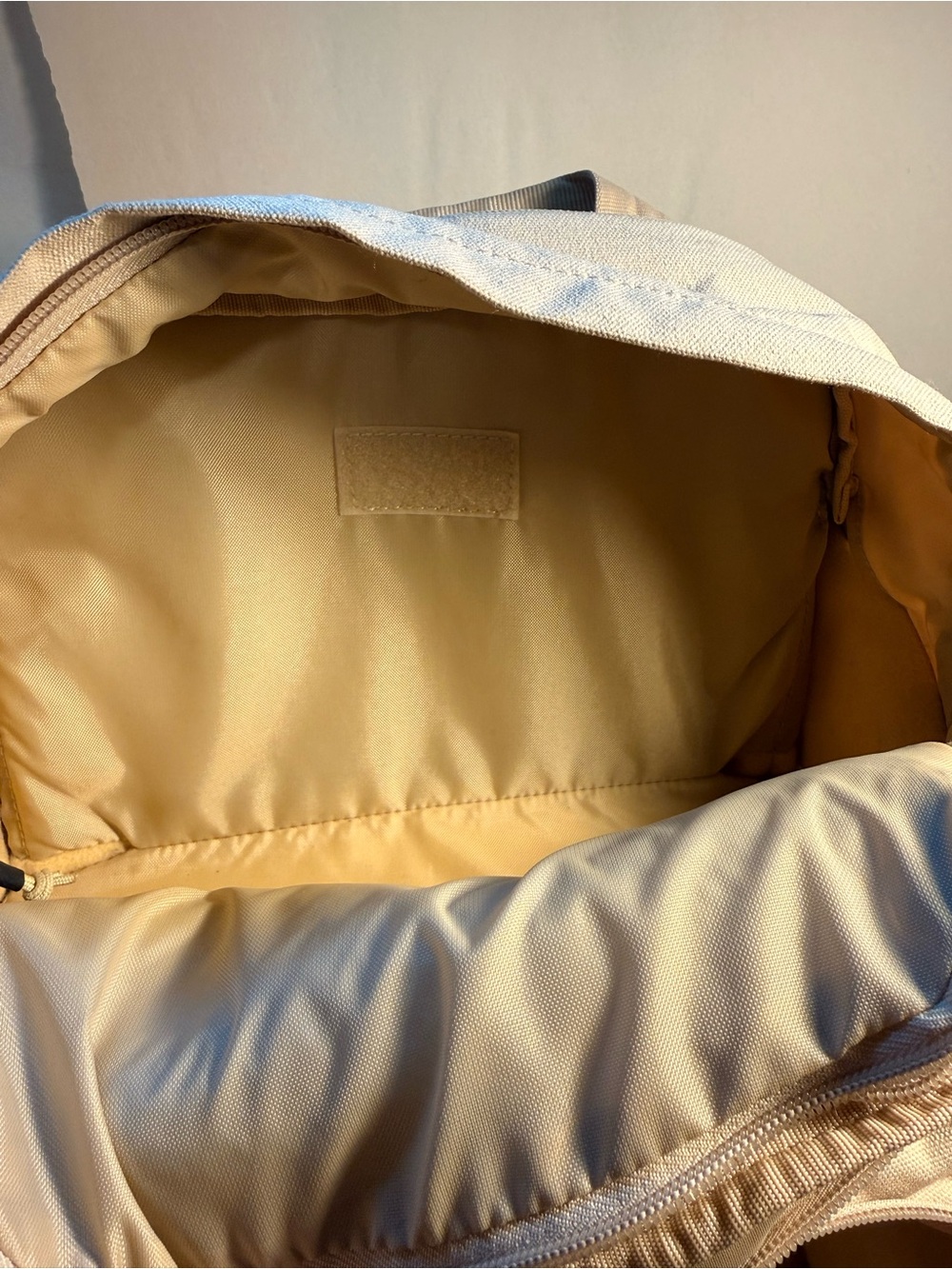 Brevite Jumper camera backpack 18L boulder tan/beige with padded camera dividers - Picture 6 of 11